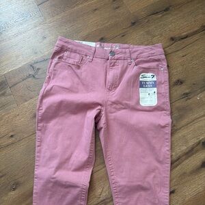 Seven7 Women's Straight Leg Jeans in Pink